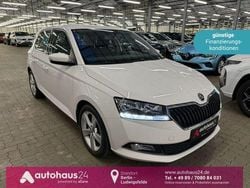 Weiß Gebraucht 2021 Skoda Fabia Cool Plus Limousine | 10.990 € (Guter Preis)