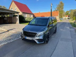 Grau Gebraucht 2017 Mercedes V250 AMG Van / Kleinbus | 36.980 € (Guter Preis)