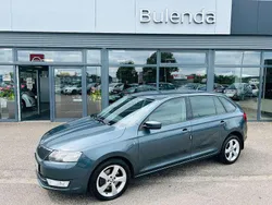 Grau Gebraucht 2014 Skoda Rapid Drive Kombi | 10.970 € (Teuer)
