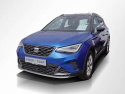 Sapphire blau metallic Gebraucht 2024 Seat Arona FR SUV | 21.440 € (Guter Preis)