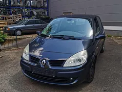 Schwarz Gebraucht 2007 Renault Mégane II Limousine | 1.980 € (Fairer Preis)
