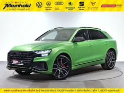 Individuallackierungen javagrü Gebraucht 2023 Audi Q8 Competition SUV | 83.888 € (Superpreis)