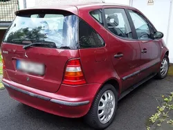 Rot Gebraucht 1998 Mercedes A160 Classic Limousine | 2.450 € (Etwas zu teuer)