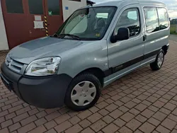 Blau Gebraucht 2005 Citroën Berlingo Advance Van / Kleinbus | 4.850 € (Teuer)