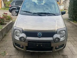 Silber Gebraucht 2005 Fiat Panda 4x4 Cross Kleinwagen | 5.990 €