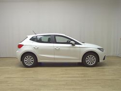 Weiss Gebraucht 2022 Seat Ibiza Style Limousine | 14.480 € (Guter Preis)