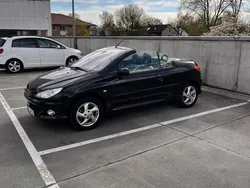 Schwarz Gebraucht 2005 Peugeot 206 CC Cabrio | 3.999 € (Teuer)