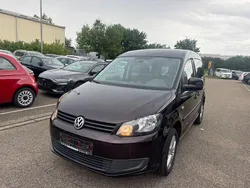 Schwarz Gebraucht 2012 VW Caddy Trendline Van / Kleinbus | 10.400 € (Etwas zu teuer)