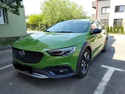 Grün Gebraucht 2019 Opel Insignia Country Tourer Exklusiv Kombi | 21.000 € (Fairer Preis)