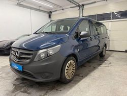 Stahlblau Gebraucht 2024 Mercedes Vito Van | 27.999 € (Etwas zu teuer)