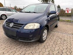 Blau Gebraucht 2005 VW Fox Kleinwagen | 1.200 € (Guter Preis)