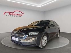 Schwarzmagic perleffekt Gebraucht 2024 Skoda Octavia Selection Kombi | 30.985 € (Superpreis)