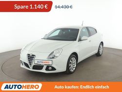 Weiß Gebraucht 2015 Alfa Romeo Giulietta Turismo Limousine | 13.290 € (Guter Preis)