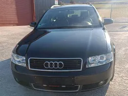 Blau Gebraucht 2003 Audi S4 Ambiente Kombi | 2.500 €