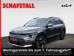 Grau ((agt) interstellar grau met.) Gebraucht 2023 Kia e-Niro Inspiration SUV | 29.879 € (Superpreis)