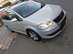 Silber Gebraucht 2008 VW Touran Trendline Van / Kleinbus | 3.900 € (Guter Preis)