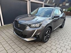 Grau Gebraucht 2020 Peugeot 2008 Active SUV | 13.600 € (Fairer Preis)