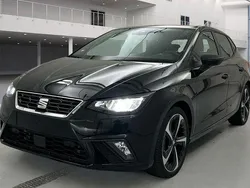 Mitternachtsschwarz Gebraucht 2024 Seat Ibiza FR Limousine | 20.950 € (Fairer Preis)