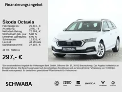 Moonweiß perleffekt/moonweis Gebraucht 2023 Skoda Octavia Ambition Kombi | 25.410 € (Fairer Preis)