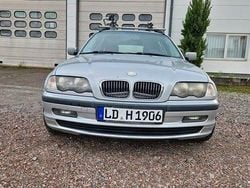 Silber Gebraucht 2001 BMW 320 Sport Line Kombi | 1.450 € (Superpreis)