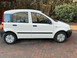 Weiß Gebraucht 2009 Fiat Panda Limousine | 2.000 € (Fairer Preis)