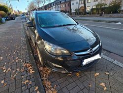 Schwarz Gebraucht 2015 Opel Astra Eco Kombi | 3.100 € (Superpreis)