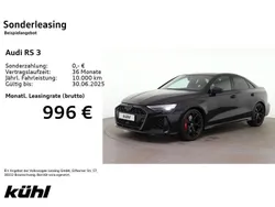 Mythosschwarz metallic Neu 2025 Audi RS3 Sport Kleinwagen | 76.870 €