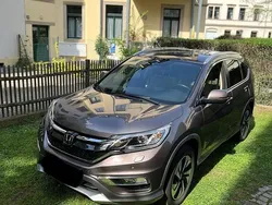 Braun Gebraucht 2016 Honda CR-V SUV | 17.999 € (Etwas zu teuer)