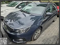 Grau Gebraucht 2020 Peugeot 308 Style Limousine | 11.290 € (Fairer Preis)