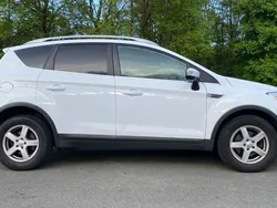 Weiß Gebraucht 2011 Ford Kuga Trend SUV | 6.470 € (Guter Preis)