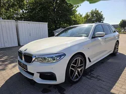 Alpinweiss iii Gebraucht 2019 BMW 530 M Sport Kombi | 31.500 € (Fairer Preis)
