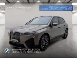 Grau Gebraucht 2024 BMW iX Sport Line SUV | 81.206 € (Etwas zu teuer)
