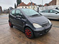 Schwarz Gebraucht 2003 Mercedes A140 Kleinwagen | 650 €