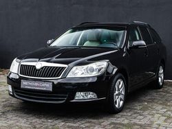 Schwarz Gebraucht 2009 Skoda Octavia Elegance Kombi | 2.499 €