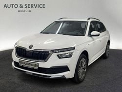 Weiß Gebraucht 2021 Skoda Kamiq Clever SUV | 16.760 € (Guter Preis)