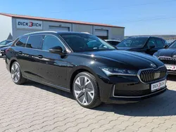 Ebony schwarz metallic Gebraucht 2024 Skoda Superb Selection Kombi | 38.950 € (Superpreis)