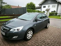 Blau Gebraucht 2010 Opel Astra Cosmo Limousine | 4.500 € (Fairer Preis)