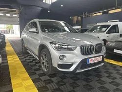 Glaciersilber Gebraucht 2016 BMW X1 xLine SUV | 17.900 € (Superpreis)