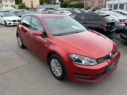 Rot Gebraucht 2015 VW Golf VII Limousine | 8.690 € (Fairer Preis)