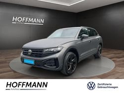 Blau Gebraucht 2024 VW Touareg Style SUV | 66.870 € (Guter Preis)