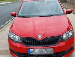 Rot Gebraucht 2016 Skoda Fabia Cool Edition Kleinwagen | 6.100 € (Guter Preis)