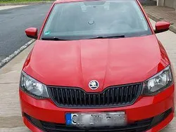 Rot Gebraucht 2016 Skoda Fabia Cool Edition Limousine | 6.100 € (Guter Preis)