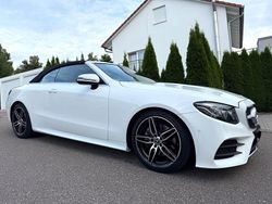 Weiß Gebraucht 2018 Mercedes E220 AMG line Cabrio | 32.900 €