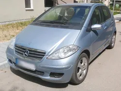 Blau Gebraucht 2008 Mercedes A170 Avantgarde Kleinwagen | 3.900 € (Superpreis)