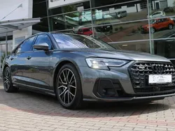 Grau Gebraucht 2024 Audi A8L S-Line Limousine | 92.900 € (Guter Preis)