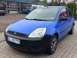 Blau Gebraucht 2003 Ford Fiesta Kleinwagen | 1.750 € (Fairer Preis)