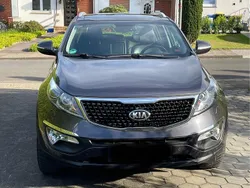 Grau Gebraucht 2014 Kia Sportage Spirit SUV | 7.900 € (Guter Preis)