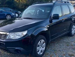 Schwarz Gebraucht 2010 Subaru Forester Active SUV | 5.900 € (Superpreis)