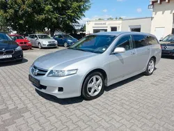 Silber Gebraucht 2006 Honda Accord Comfort Kombi | 3.990 € (Etwas zu teuer)