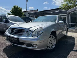 Silber Gebraucht 2004 Mercedes E240 Limousine | 7.999 € (Teuer)